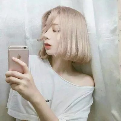 橘衫男子